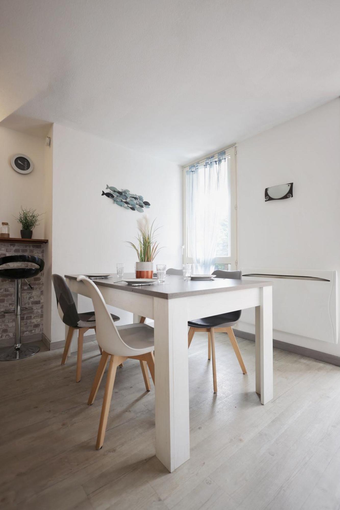 Appartement Familial Avec Jardin Ensoleille Dans La Cite Des Potiers 발로리스 외부 사진