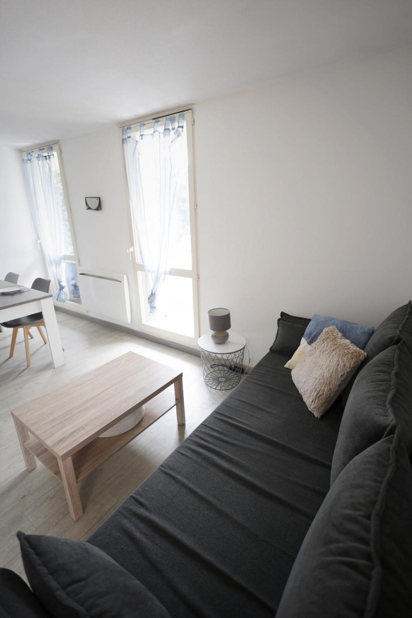 Appartement Familial Avec Jardin Ensoleille Dans La Cite Des Potiers 발로리스 외부 사진